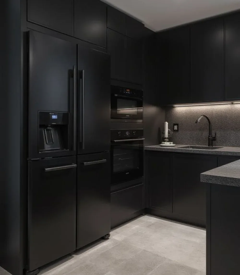 Refurbishment contractor Milton Keynes - beautifully renovated kitchen